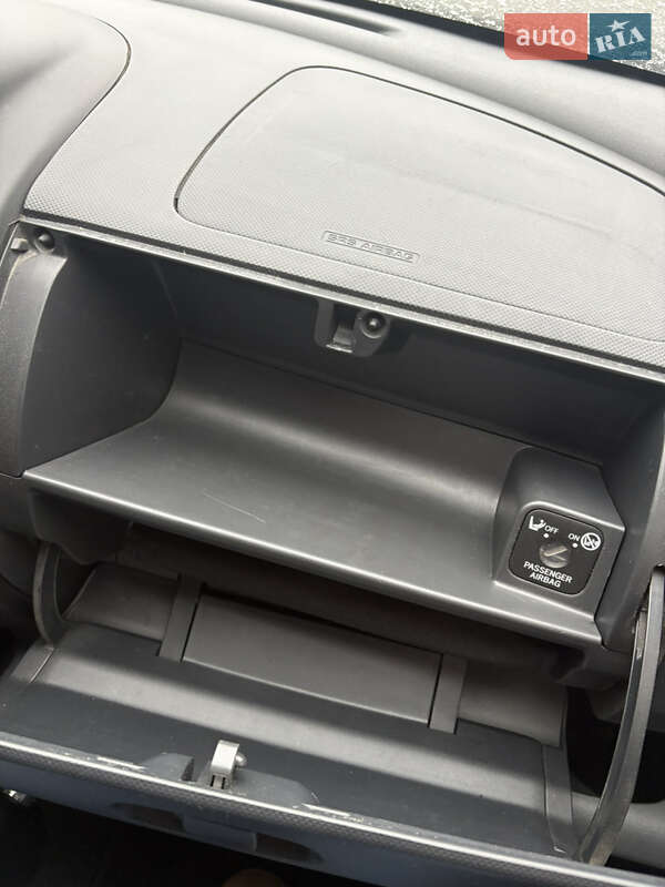 Хетчбек Daihatsu Sirion 2007 в Чернівцях фото 4 Хетчбек Daihatsu Sirion 2007 в Чернівцях