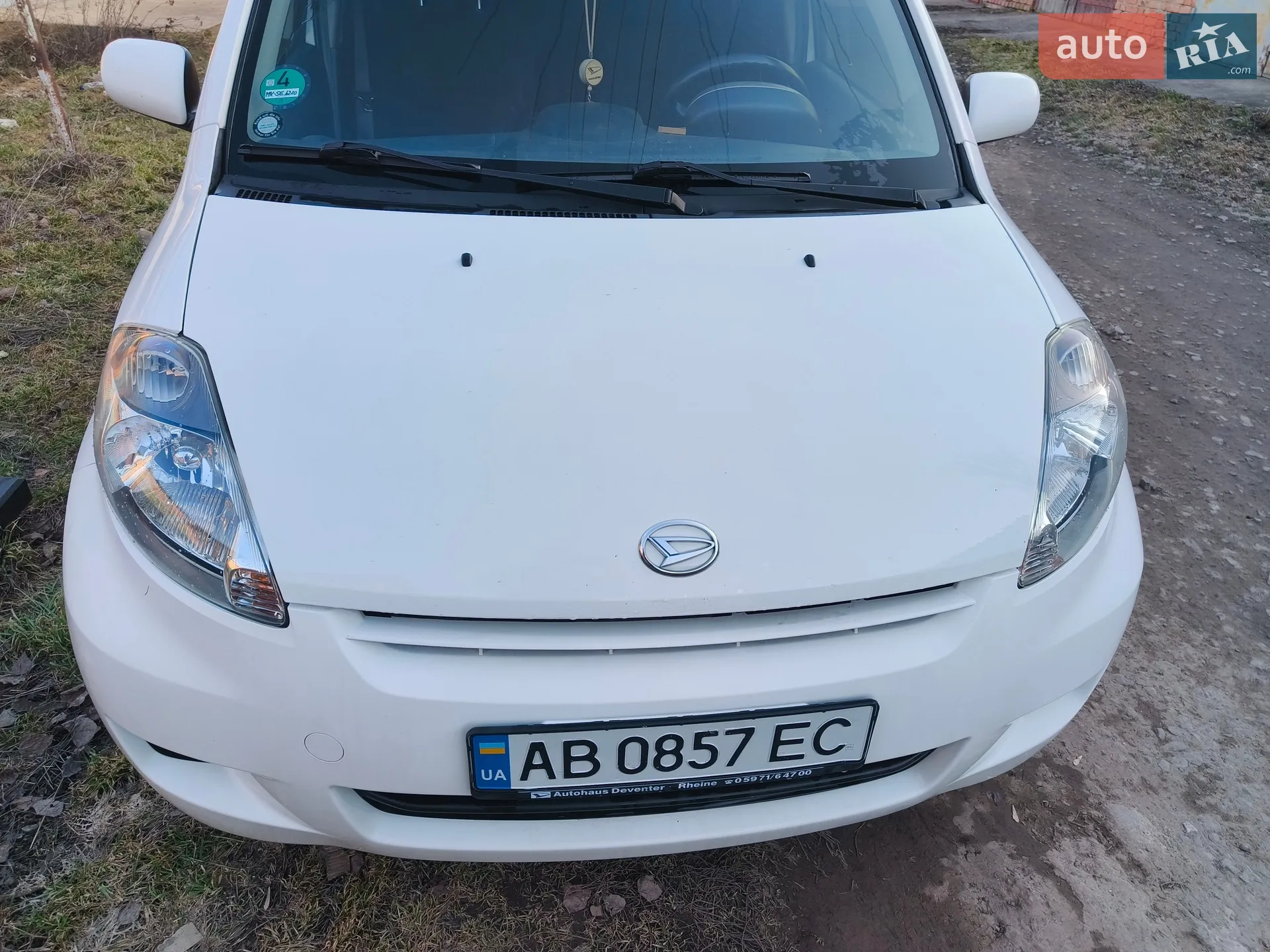 2010 Daihatsu Sirion - мініатюра 8