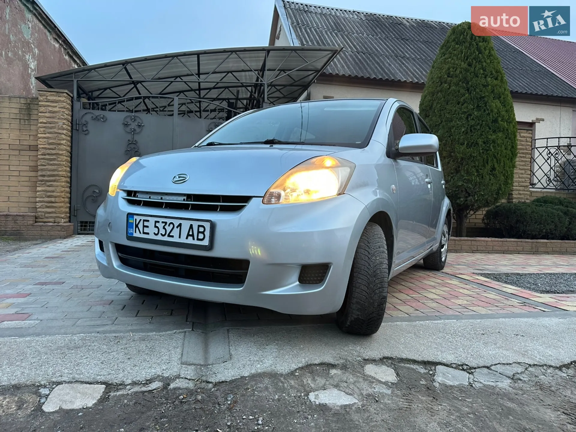 2010 Daihatsu Sirion - мініатюра 6
