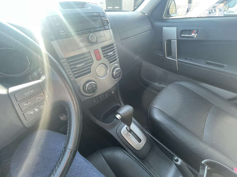 Позашляховик / Кросовер Daihatsu Terios 2012 в Києві