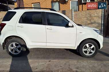 Внедорожник / Кроссовер Daihatsu Terios 2008 в 