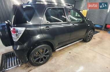 Внедорожник / Кроссовер Daihatsu Terios 2011 в 