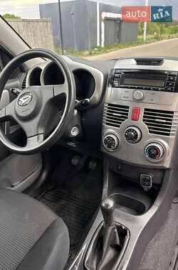 Внедорожник / Кроссовер Daihatsu Terios 2006 в 