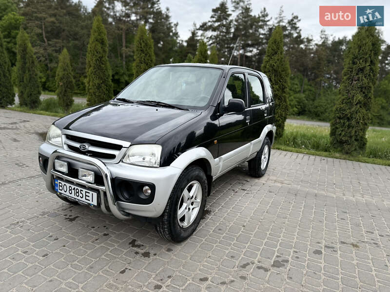 Внедорожник / Кроссовер Daihatsu Terios 2005 в 