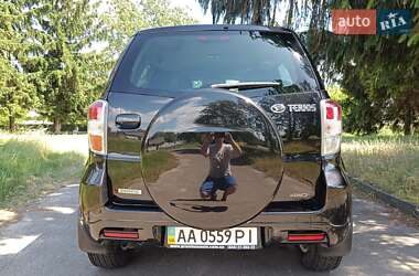 Внедорожник / Кроссовер Daihatsu Terios 2011 в 