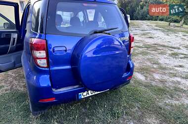 Позашляховик / Кросовер Daihatsu Terios 2008 в 