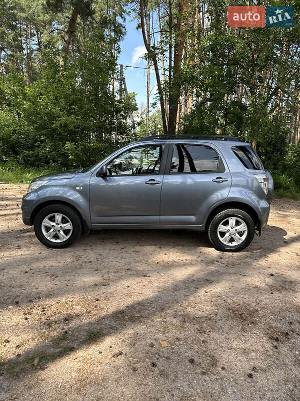 Позашляховик / Кросовер Daihatsu Terios 2011 в Білогородці