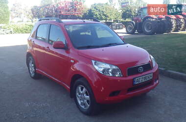 Позашляховик / Кросовер Daihatsu Terios 2006 в 