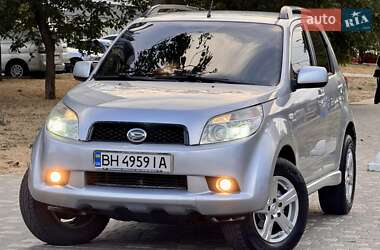 Внедорожник / Кроссовер Daihatsu Terios 2006 в 