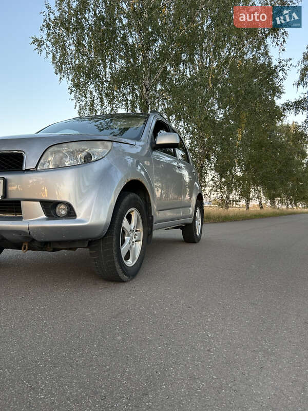 Внедорожник / Кроссовер Daihatsu Terios 2008 в 