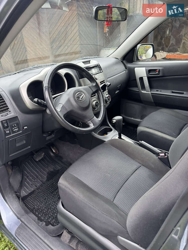 Внедорожник / Кроссовер Daihatsu Terios 2007 в Лазещине фото 12 Внедорожник / Кроссовер Daihatsu Terios 2007 в Лазещине