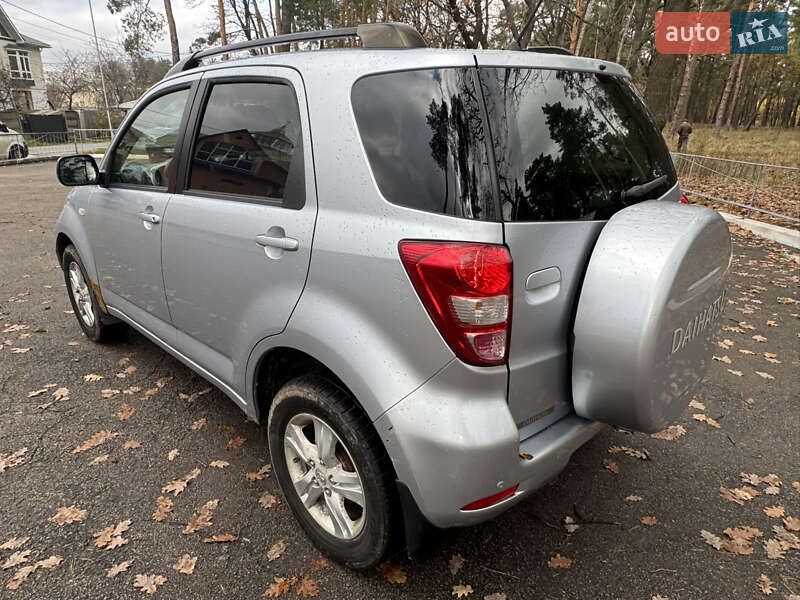 Позашляховик / Кросовер Daihatsu Terios 2007 в Києві фото 11 Позашляховик / Кросовер Daihatsu Terios 2007 в Києві