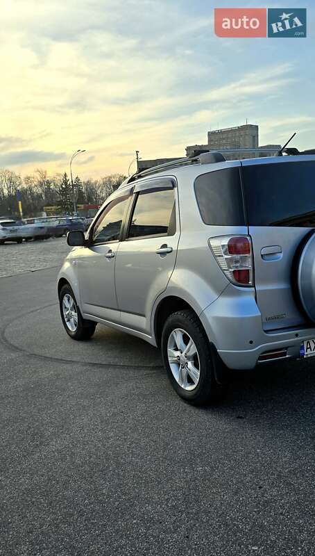 Внедорожник / Кроссовер Daihatsu Terios 2011 в Харькове