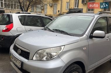 Позашляховик / Кросовер Daihatsu Terios 2010 в Києві