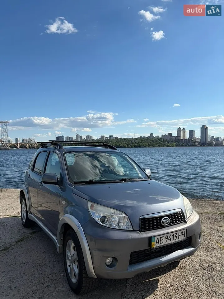 2010 Daihatsu Terios - мініатюра 16