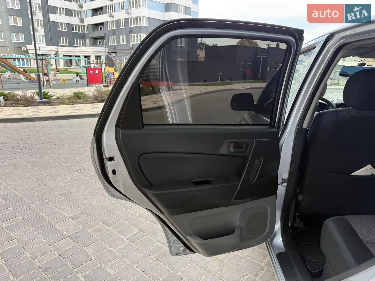 2010 Daihatsu Terios - мініатюра 48
