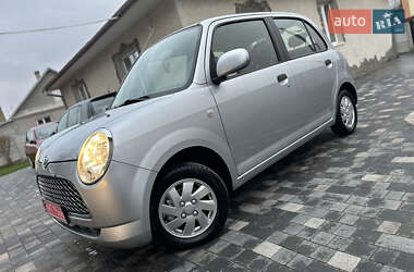 Хетчбек Daihatsu Trevis 2008 в Дубні