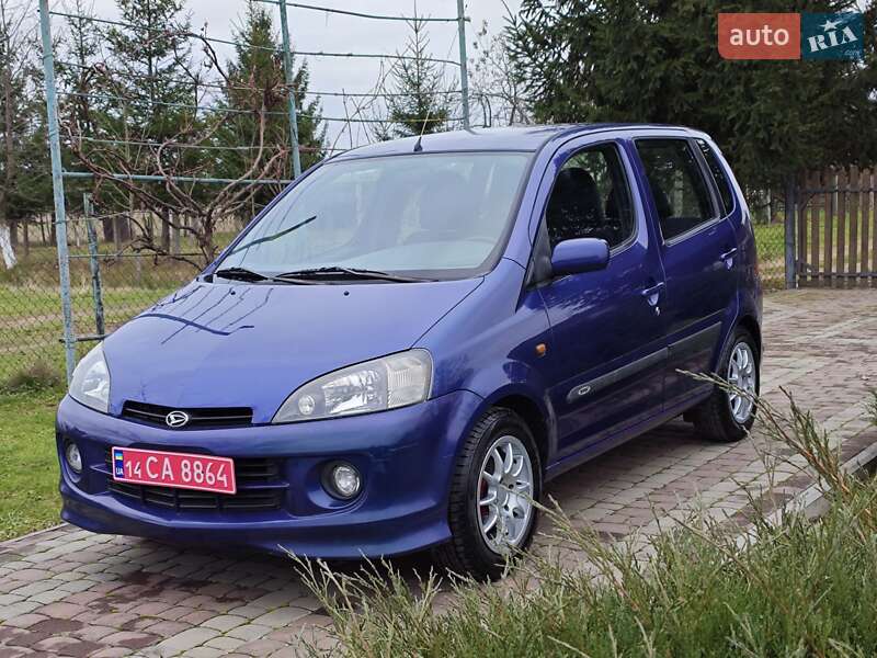 Універсал Daihatsu YRV 2001 в Стрию