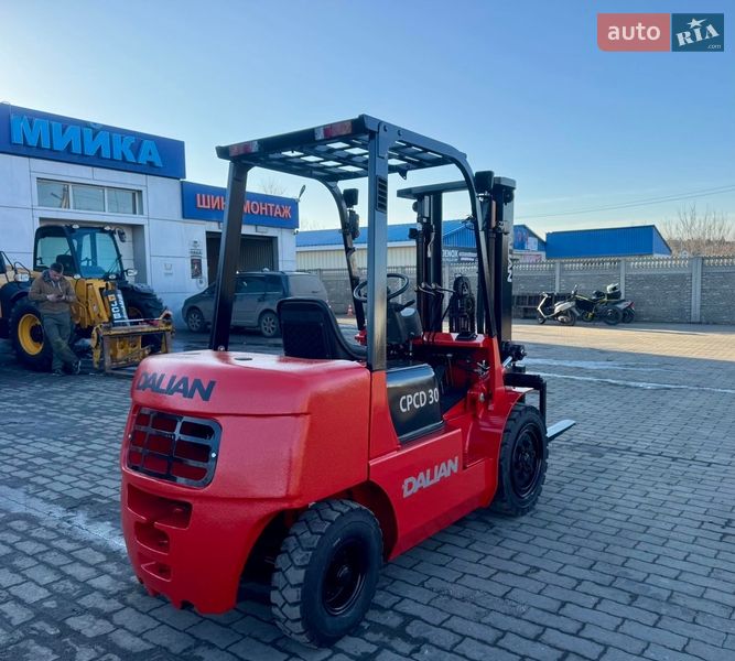 Вилочный погрузчик Dalian CPCD 2018 в Радомышле