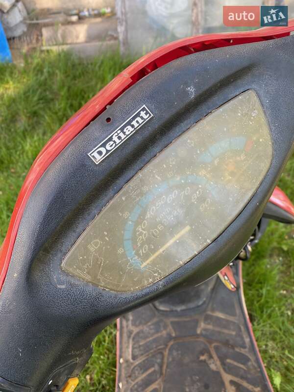 Скутер Defiant Defiant 2005 в Зіньківі