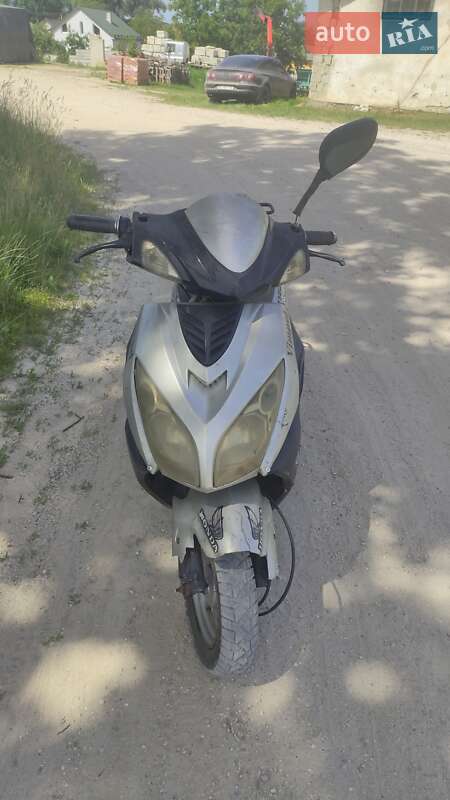 Скутер Defiant Vimpel 2008 в 