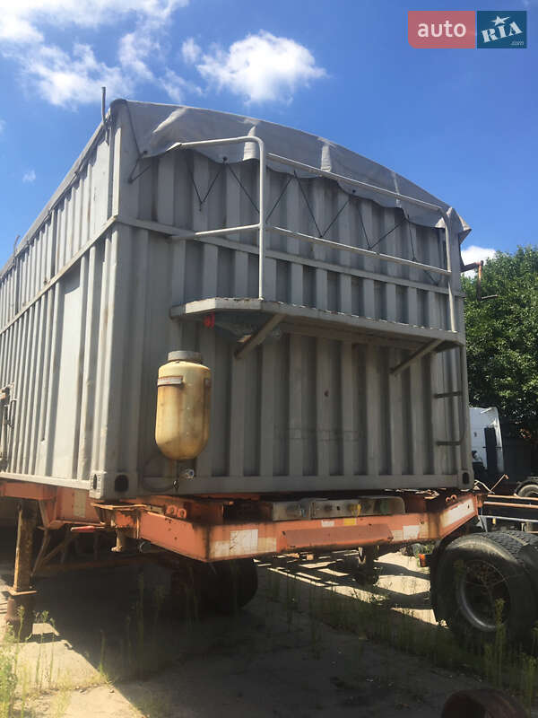 Контейнеровоз полуприцеп Dennison EF 2000 в Николаеве