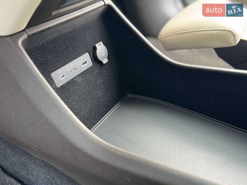 Внедорожник / Кроссовер Denza N7 2024 в Киеве фото 50 Внедорожник / Кроссовер Denza N7 2024 в Киеве