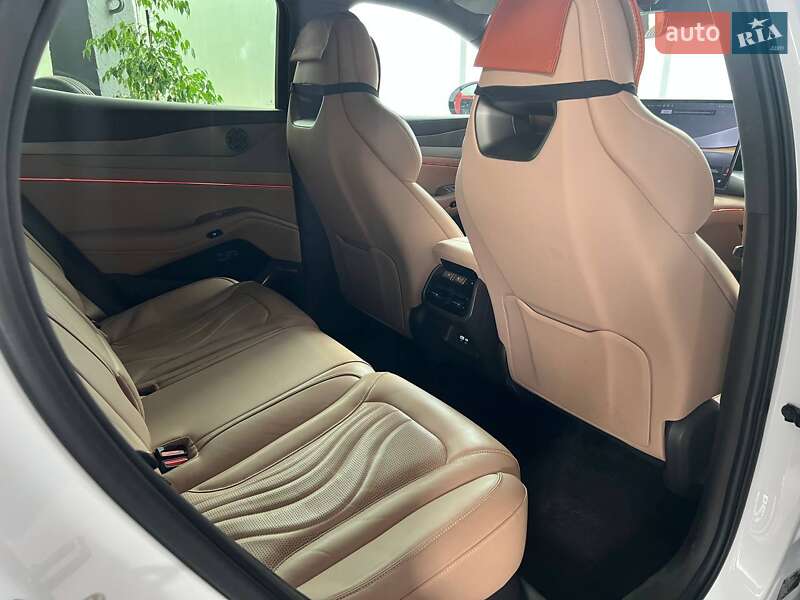 Хэтчбек Denza N7 2023 в Одессе