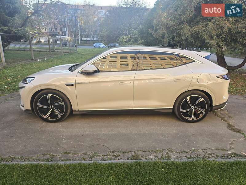 Внедорожник / Кроссовер Denza N7 2023 в Хмельницком фото 9 Внедорожник / Кроссовер Denza N7 2023 в Хмельницком