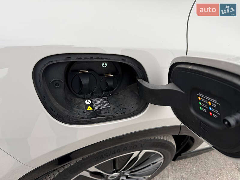 Позашляховик / Кросовер Denza N7 2024 в Львові фото 15 Позашляховик / Кросовер Denza N7 2024 в Львові