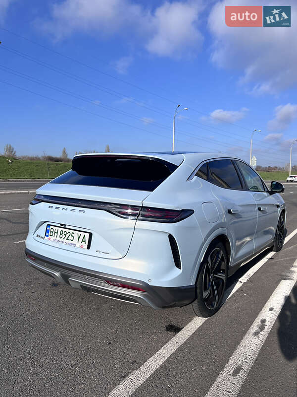 Внедорожник / Кроссовер Denza N7 2023 в Одессе
