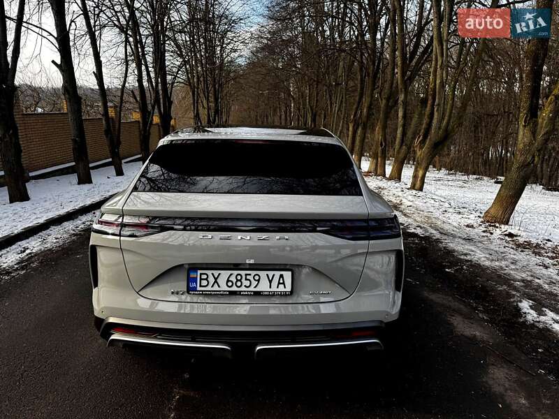 Внедорожник / Кроссовер Denza N7 2023 в Хмельницком