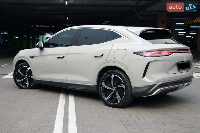 Внедорожник / Кроссовер Denza N7 2023 в Киеве