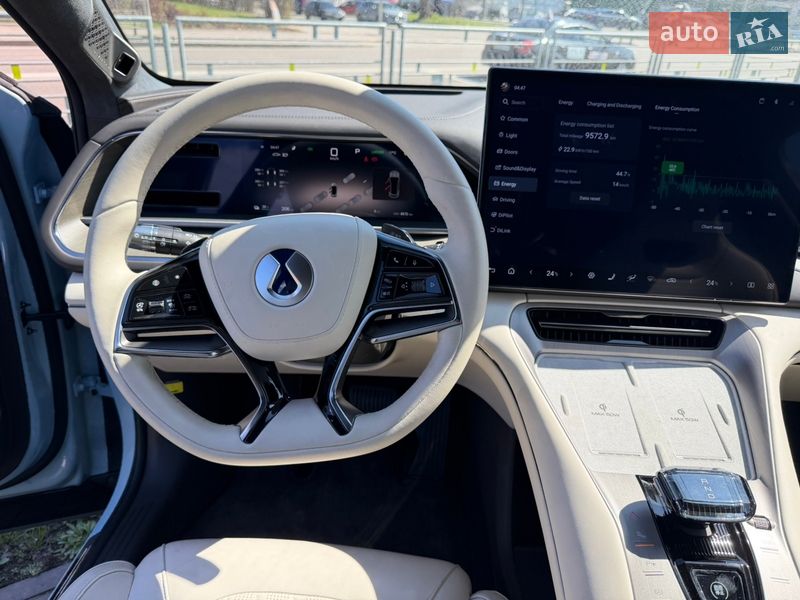 Позашляховик / Кросовер Denza N7 2024 в Києві фото 28 Позашляховик / Кросовер Denza N7 2024 в Києві