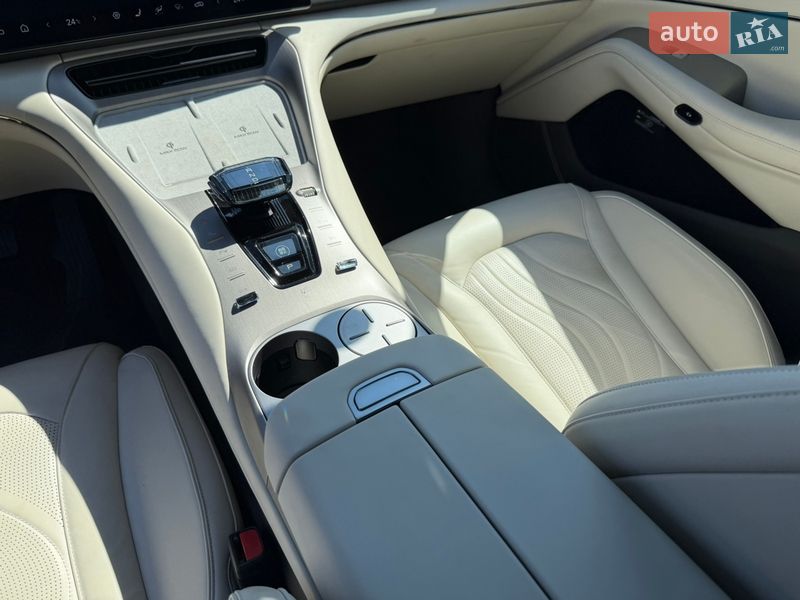 Позашляховик / Кросовер Denza N7 2024 в Києві фото 30 Позашляховик / Кросовер Denza N7 2024 в Києві