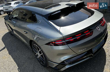 Лифтбек Denza Z9 GT 2024 в 