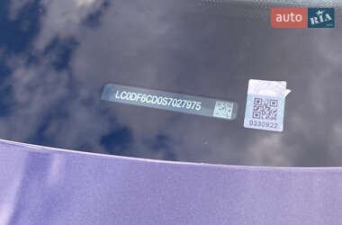 Седан Denza Z9 2025 в Погребах