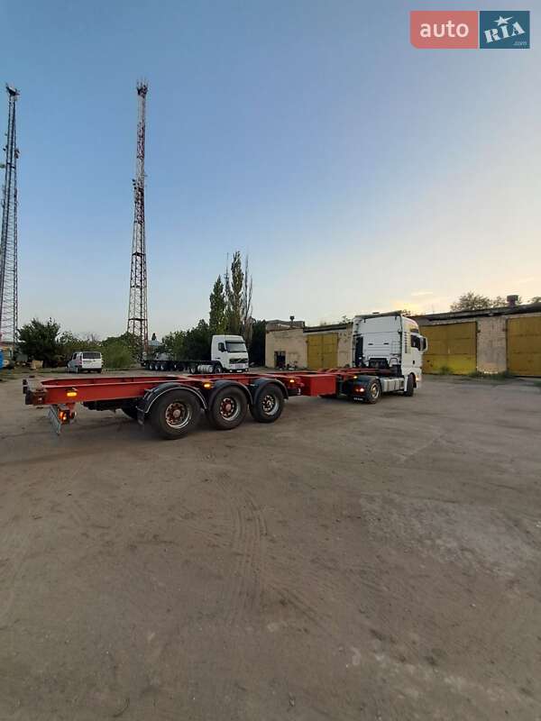 Контейнеровоз полуприцеп Desot OPP 2000 в Одессе