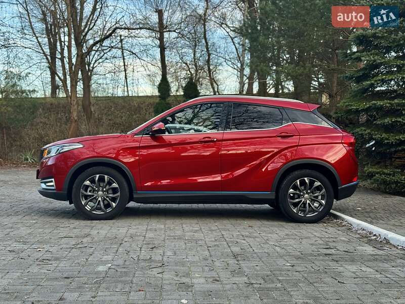 Внедорожник / Кроссовер DFSK Seres 3 2022 в Дрогобыче