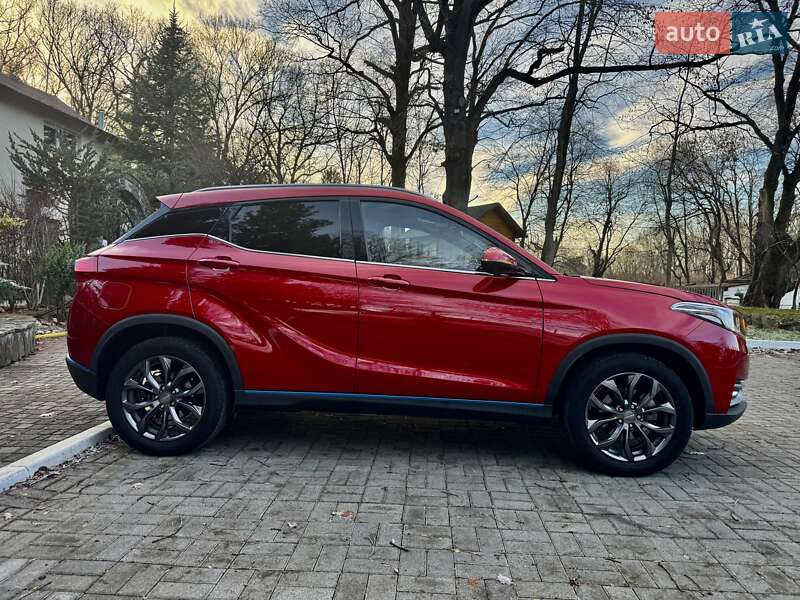 Внедорожник / Кроссовер DFSK Seres 3 2022 в Дрогобыче