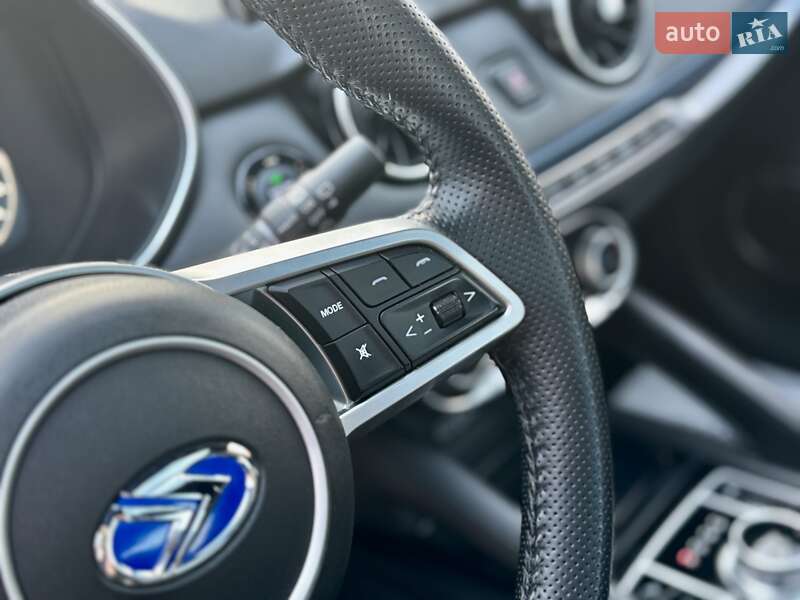 Внедорожник / Кроссовер DFSK Seres 3 2022 в Дрогобыче