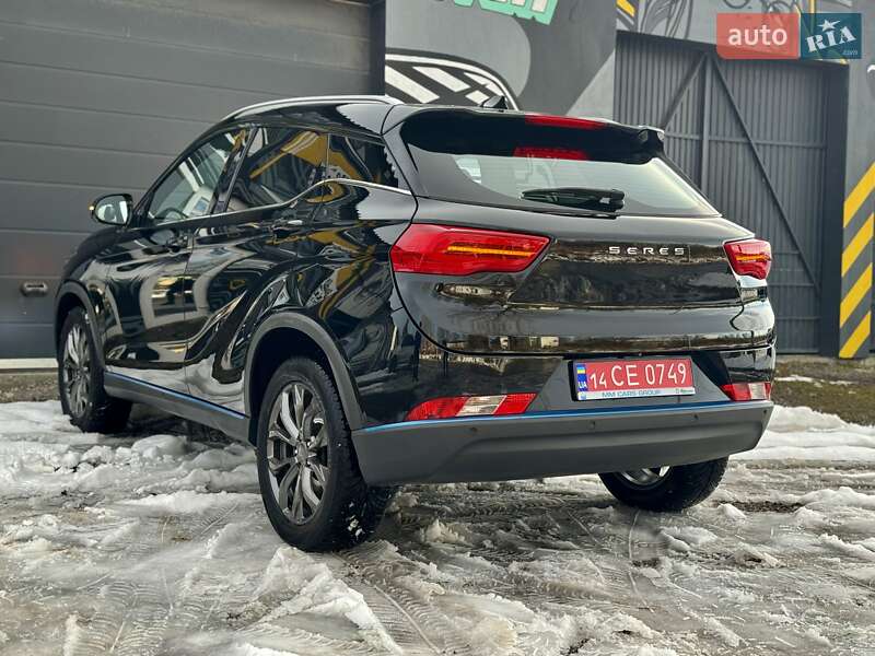 Внедорожник / Кроссовер DFSK Seres 3 2022 в Дрогобыче