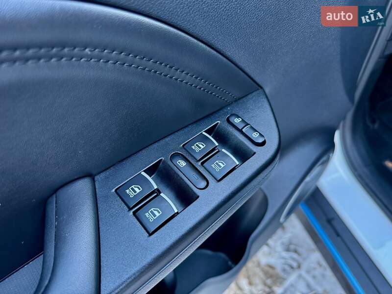 Внедорожник / Кроссовер DFSK Seres 3 2022 в Дрогобыче