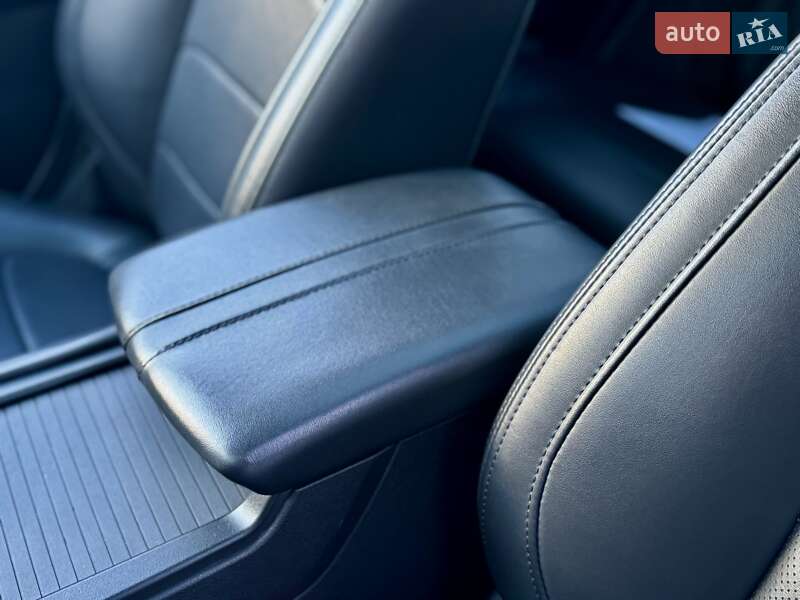 Внедорожник / Кроссовер DFSK Seres 3 2022 в Дрогобыче