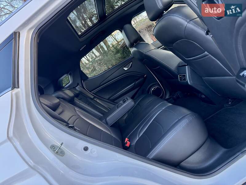 Внедорожник / Кроссовер DFSK Seres 3 2022 в Дрогобыче