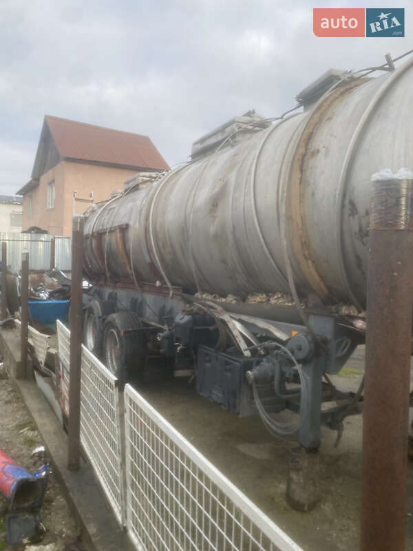 Цистерна полуприцеп Dijkstra DRVO 1982 в Городке