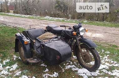 Мотоцикл с коляской Днепр (КМЗ) 10-36 1983 в Ильинцах