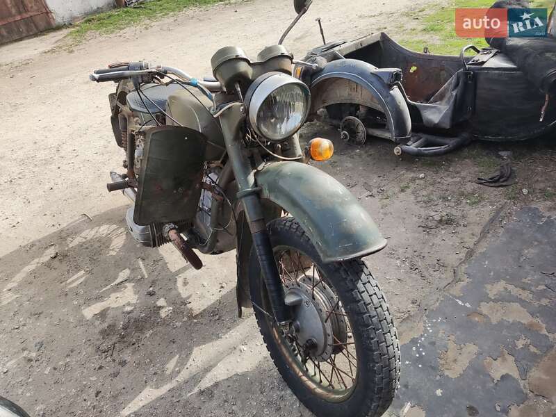 Мотоцикл Классік Днепр (КМЗ) Днепр-11 1986 в Дубні