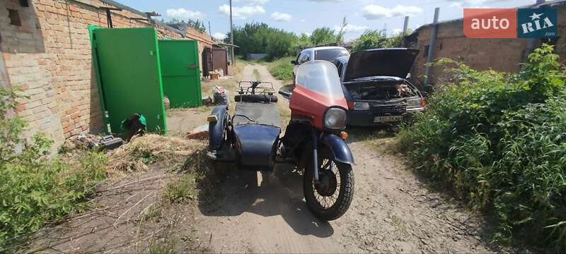 Мотоцикл з коляскою Днепр (КМЗ) Днепр-11 1991 в Олександрії