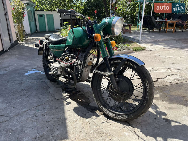 Мотоцикл Классік Днепр (КМЗ) Днепр-11 1992 в Дніпрі фото 2 Мотоцикл Классік Днепр (КМЗ) Днепр-11 1992 в Дніпрі